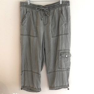 LB Cargo Crops, Sage, THE COMFIEST EVER!